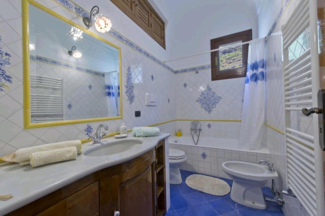 ポジターノ Casa Sciroccoヴィラ エクステリア 写真